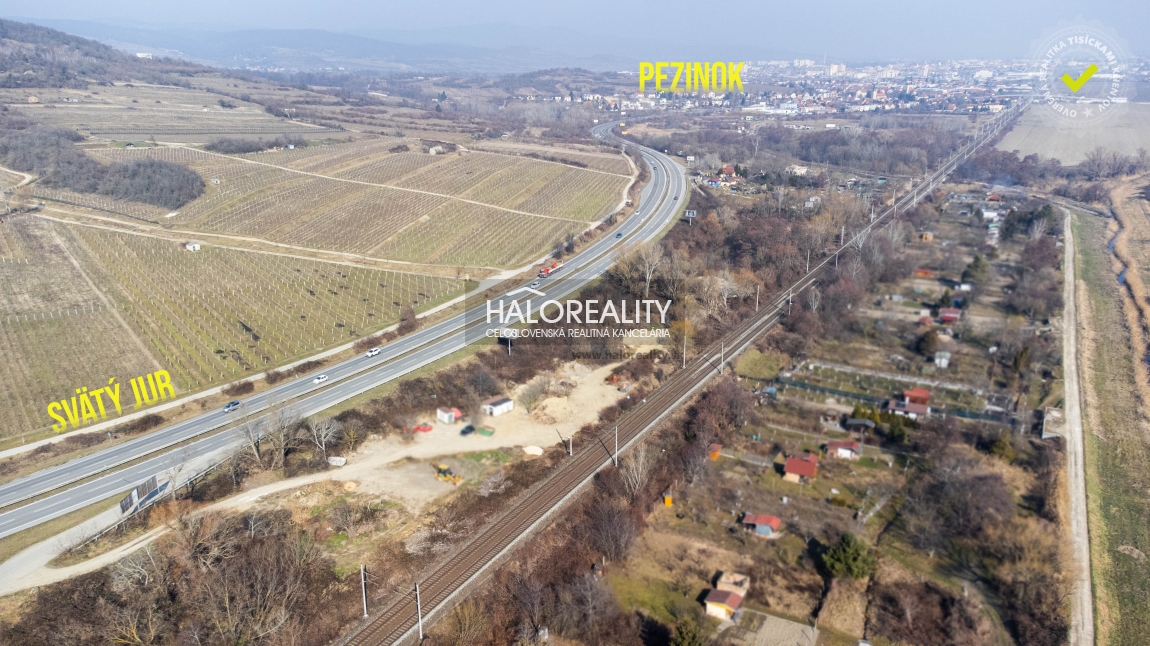 Predaj, pozemok 6867 m² Svätý Jur – EXKLUZÍVNE HALO REALITY