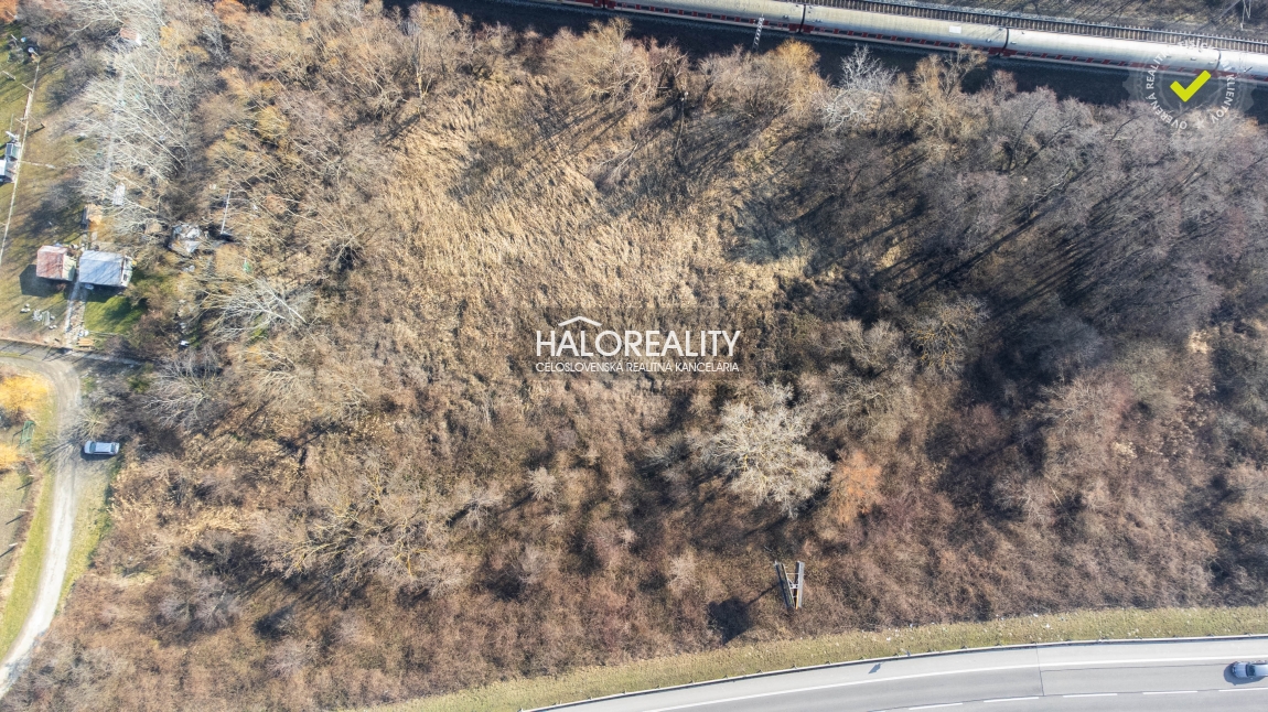 Predaj, pozemok 6867 m² Svätý Jur – EXKLUZÍVNE HALO REALITY