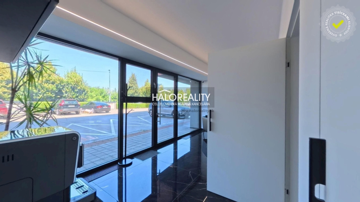 Prenájom, obchodný priestor Bratislava Petržalka, Lužná – NOVOSTAVBA – EXKLUZÍVNE HALO REALITY