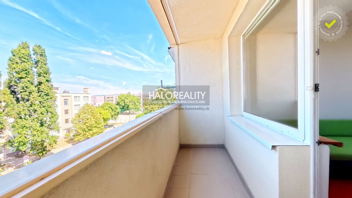 REZERVOVANÉ – Predaj, trojizbový byt Senec, Inovecká – EXKLUZÍVNE HALO REALITY