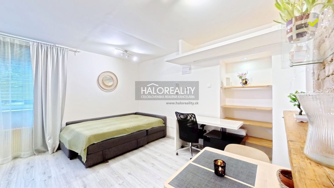 Predaj, garsónka Bratislava Staré Mesto, Námestie 1. mája – EXKLUZÍVNE HALO REALITY