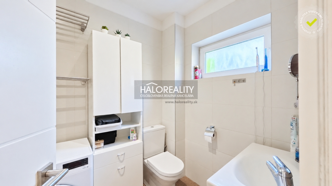 Predaj, rodinný dom Bratislava Rača, Východná – NOVOSTAVBA – EXKLUZÍVNE HALO REALITY