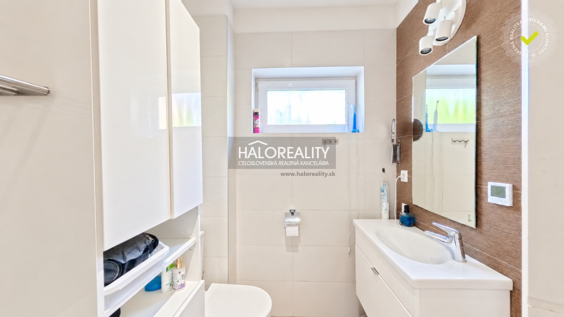 Predaj, rodinný dom Bratislava Rača, Východná – NOVOSTAVBA – EXKLUZÍVNE HALO REALITY