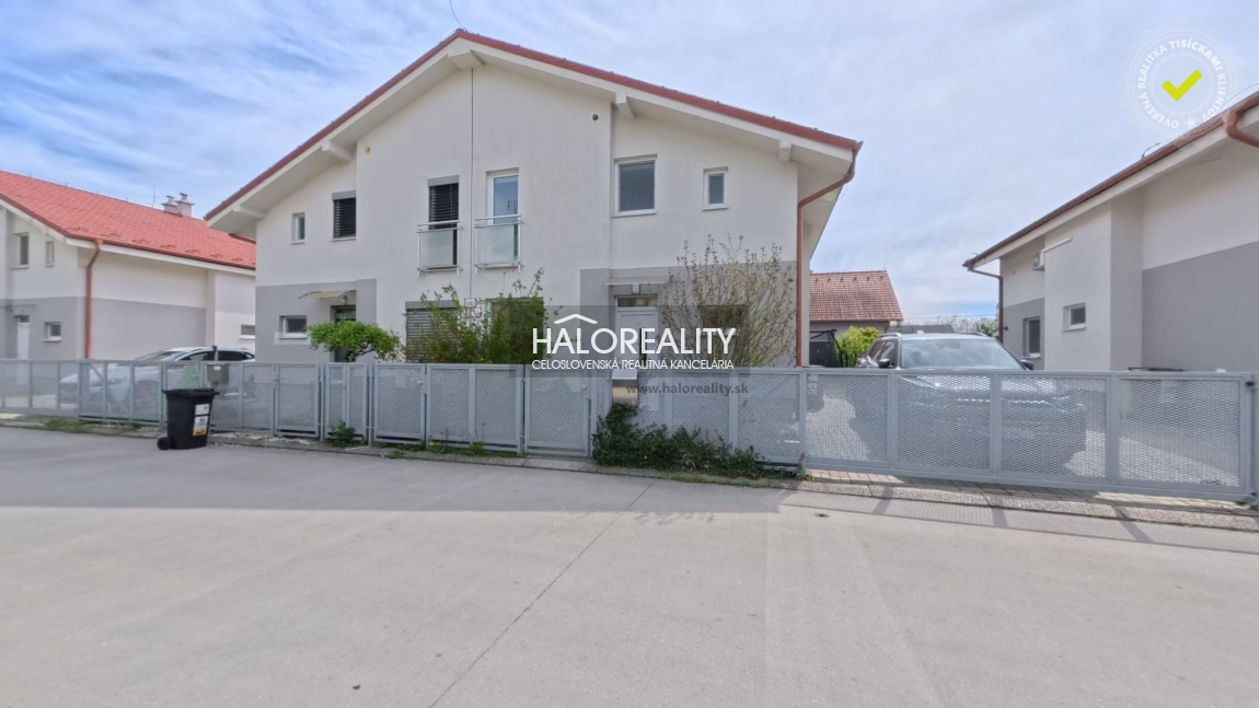 Predaj, rodinný dom Bratislava Rača, Východná – NOVOSTAVBA – EXKLUZÍVNE HALO REALITY